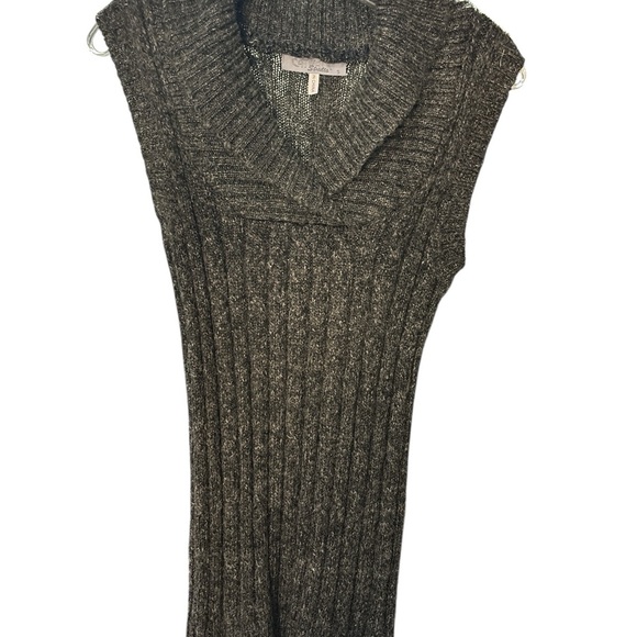 Gray Cowl Neck Sweater with Ribbed Knit - Picture 1 of 3